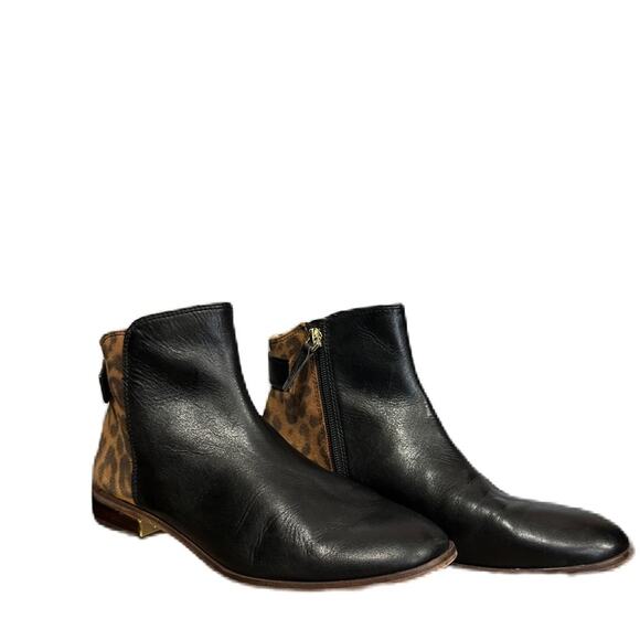Louise et Cie Women’s Black Leopard Smooth Calf Booties‎ Size 8.5 - Picture 1 of 9